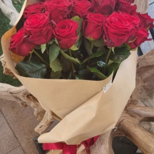 Rose Red Naomi Super